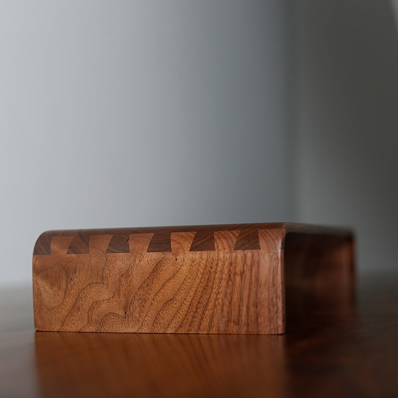 Rehausseur d’Écran en Bois Massif – Design Épuré & Artisanat Traditionnel